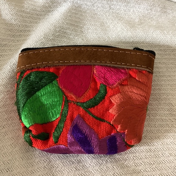 Small pretty coin purse - Picture 3 of 5